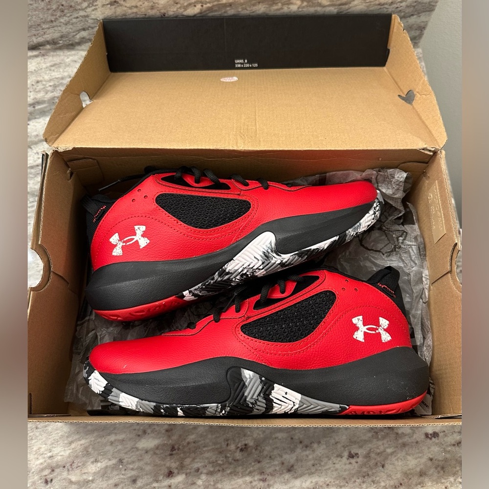 Men’s Under Armour Lockdown 6